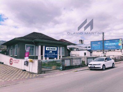 Imóvel Residencial/Comercial à Venda no Centro de Lontras - SC
