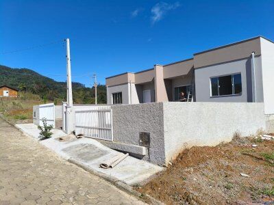 CASAS GEMINADAS À VENDA EM LONTRAS/SC – OPORTUNIDADE IMPERDÍVEL!