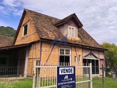 Casa Enxaimel Comercial à Venda – Ibirama/SC