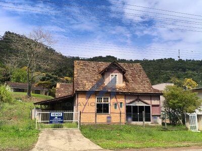 Casa Enxaimel Comercial à Venda – Ibirama/SC